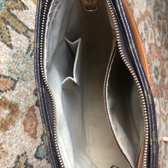 *️⃣SOLD*️⃣Louis Vuitton Monogram Looping GM Bag - Picture 10 of 11